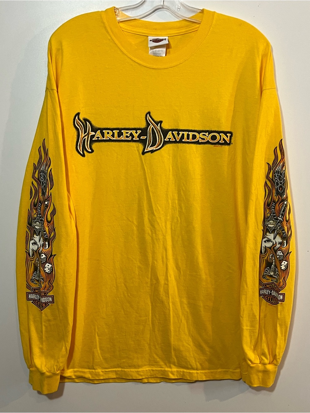 Y2K Harley-Davidson Tribal Logo Flames Long Sleeve Yellow Mens XL